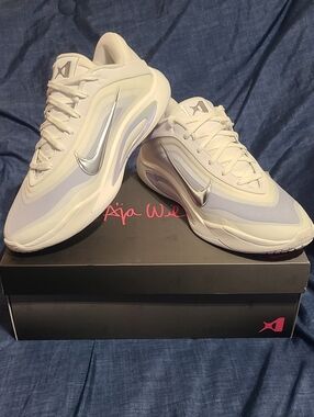 Nike A'One Air "FZ8605-100" Summit White, New In Box! Womens 12/Mens 10.5